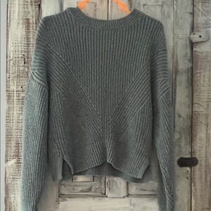 Abercrombie & Fitch Ribbed Knit Sweater in Gray
